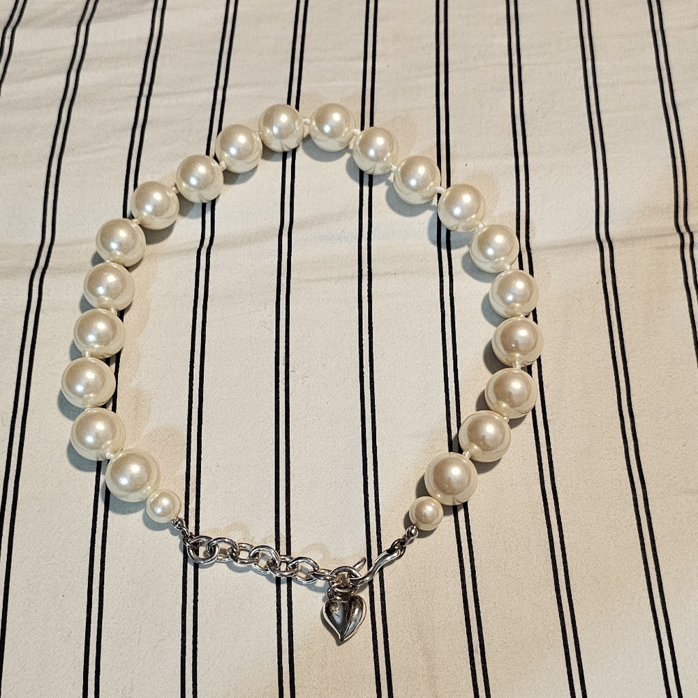 Carolee Necklace Faux Pearl Chunky Costume Jewelry Adjustable Clasp Vintage